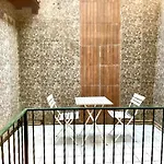 Unique/cosy Flat Near Taksim/nisantasi * Istambul